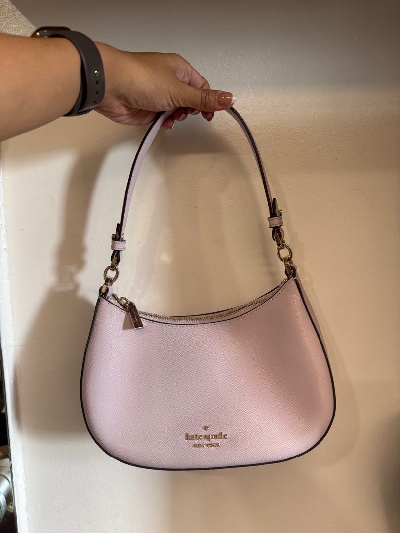 Kate Spade (Category: Luxury Bags & Wallets) located in Makati City. Submitted by jayclopez (Listing ID 1328792406, Image 2). Description: Never been used.