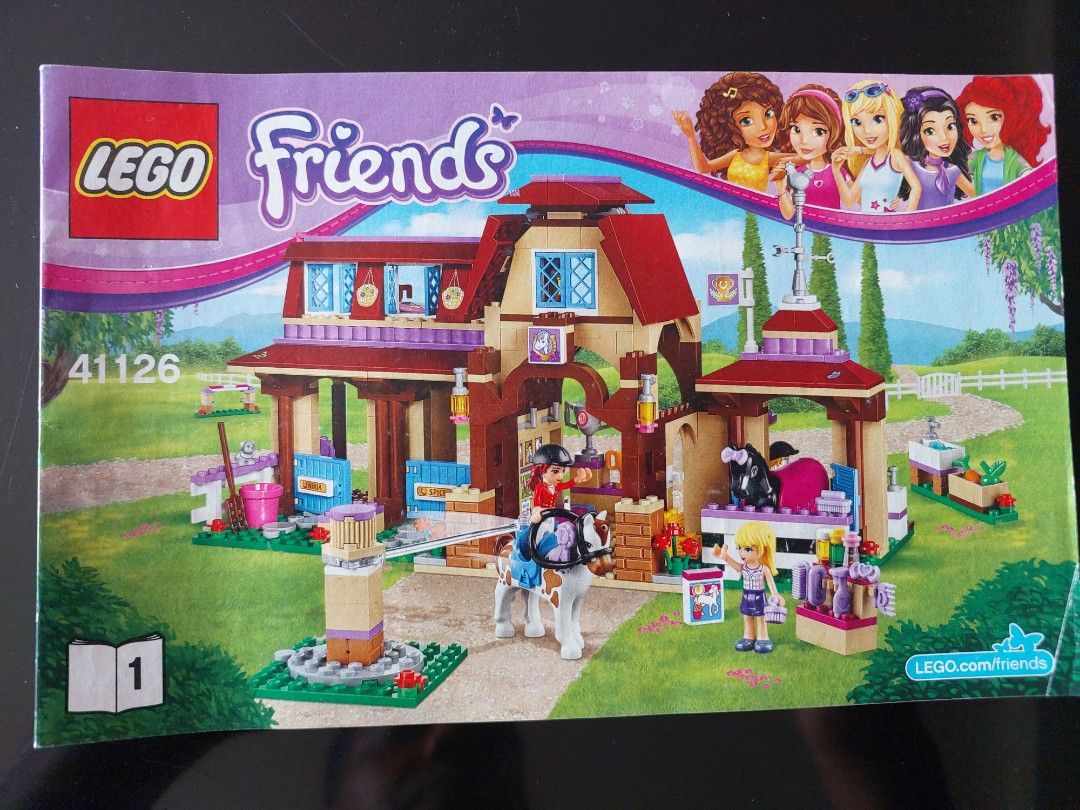 Lego friends heartlake riding club 2025