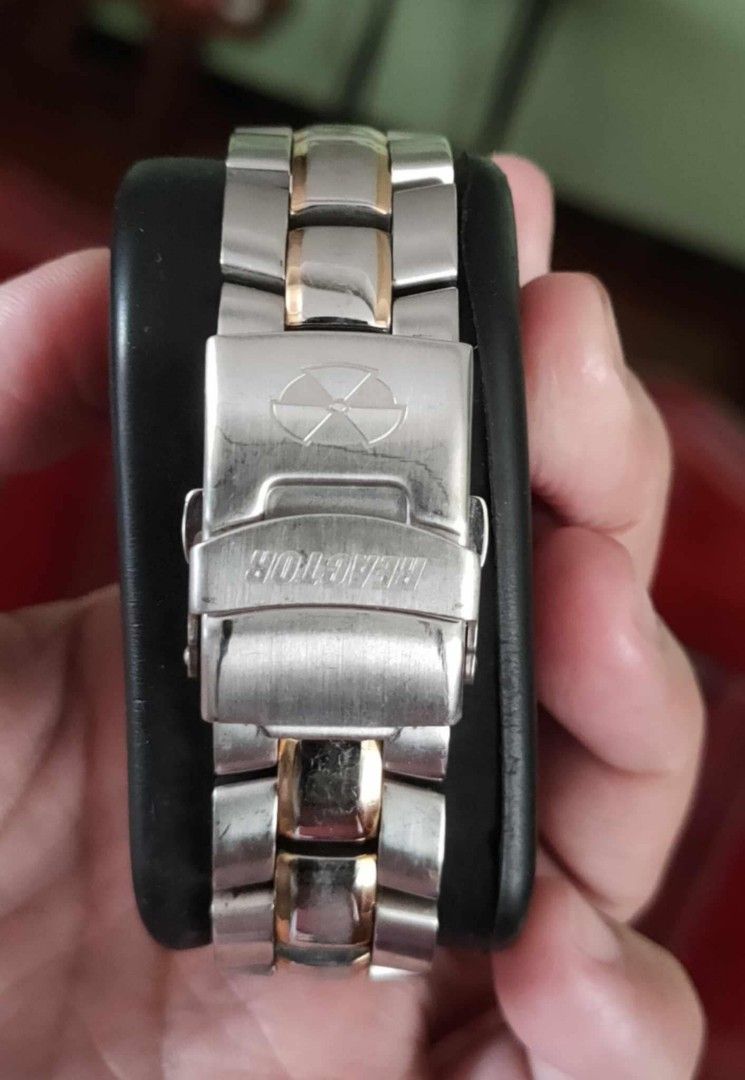 Lightly used Reactor Helium Womens Watch (Category: Women's Watches) located in Mandaluyong City. Submitted by boyett (Listing ID 1328865754, Image 3). Description: like new Reactor Helium 96105 Womens Watch no scracthes (bilang na bilang, 3 times lng nasuot :)) with steel tin can case.
