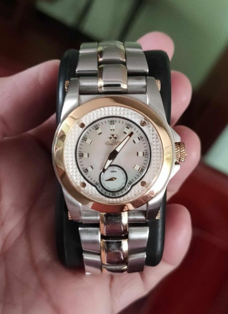 Lightly used Reactor Helium Womens Watch (Category: Women's Watches) located in Mandaluyong City. Submitted by boyett (Listing ID 1328865754, Image 2). Description: like new Reactor Helium 96105 Womens Watch no scracthes (bilang na bilang, 3 times lng nasuot :)) with steel tin can case.
