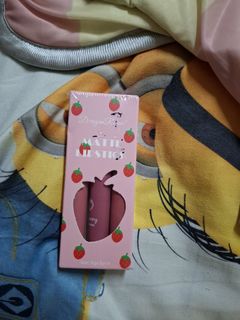 (Category: ) located in . Submitted by whrilygiftshop99 (Listing ID 1328879358, Image 1). Description: .