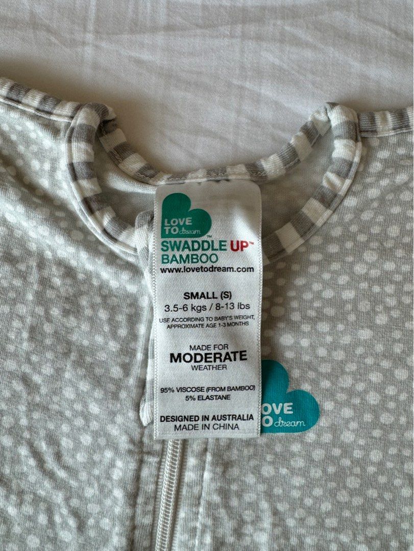 Love to dream swaddle up bamboo swaddle (Category: Other Baby Bathing & Changing Needs) located in Pasig City. Submitted by lexnthecity (Listing ID 1328812032, Image 2). Description: Size small — 3.5-6 kgs For moderate weather Used once RFS: baby doesn’t like being swaddled .