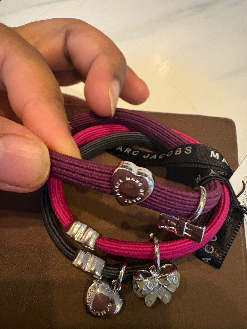 marc jacobs hair ties
