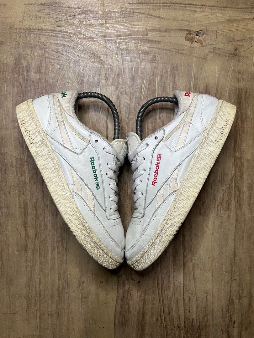 Reebok classic c85 vintage Fesyen Pria Sepatu Sneakers di Carousell