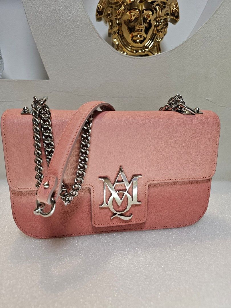 BlackFriday rtp 3k Alexander McQueen Insignia bag