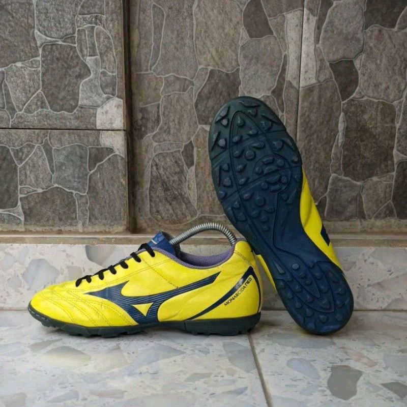 Sepatu futsal mizuno original 2025