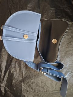 (Category: ) located in . Submitted by shoppersbazaar (Listing ID 1328864137, Image 1). Description: .