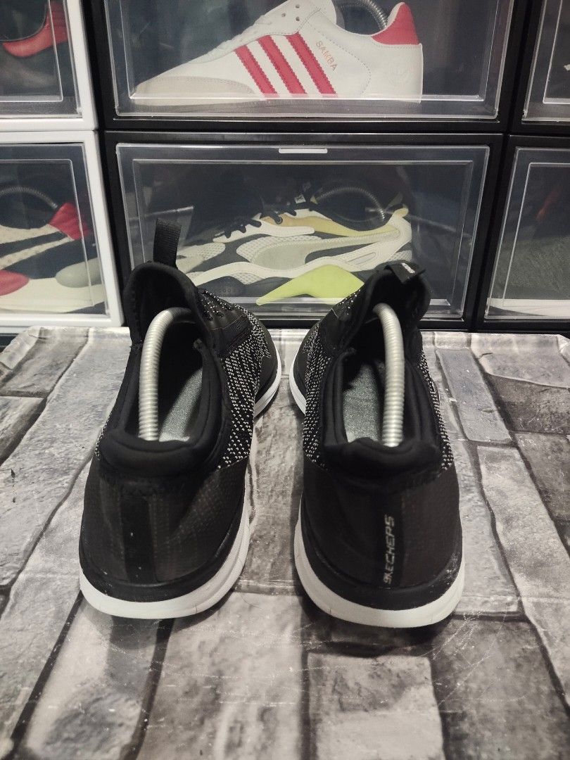 SKECHERS SYNERGY 2.0 SLIP ON BERTALI UK8.5 Men s Fashion Footwear Sneakers on Carousell