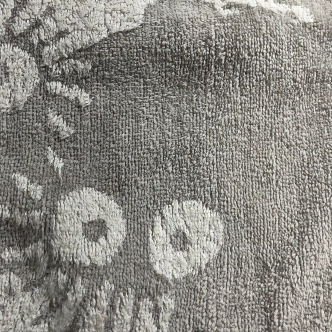 My Neighbor Totoro Big Bath Towel – Grey & White (Studio Ghibli)