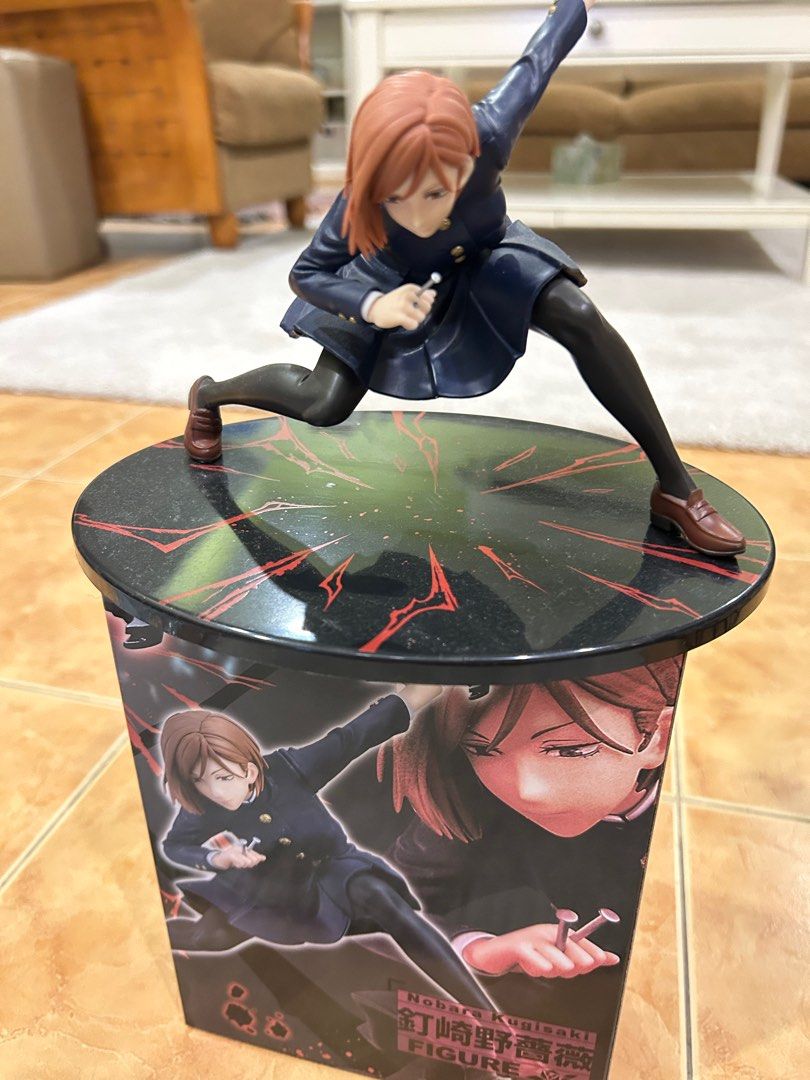 Jujutsu Kaisen - Nobara Kugisaki Figuur Zittend