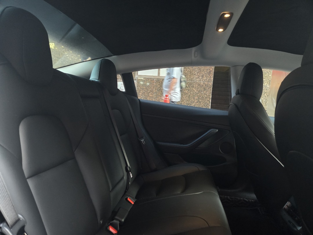 Tesla Model 3 SR Auto498302002692116487