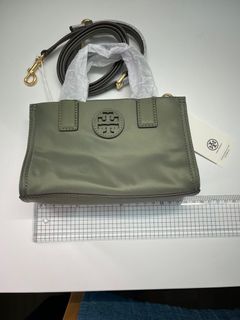 （分類：）位於 。 由 haylala 提交（商品編號 1328827140，圖片 1）。簡介： 。