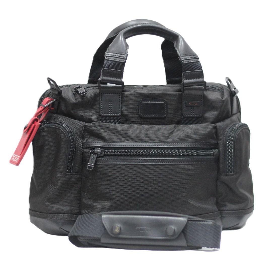 Tumi Alpha Bravo 2226191D2U Black Brooks Slim Brief with RED hang tag 15 laptop bag 13 briefcase pilot flight bag lawyer s bag banker s