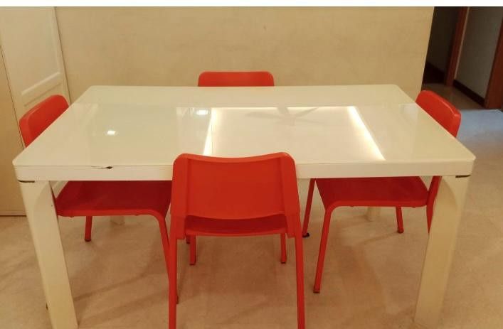 Used white dining table clearance