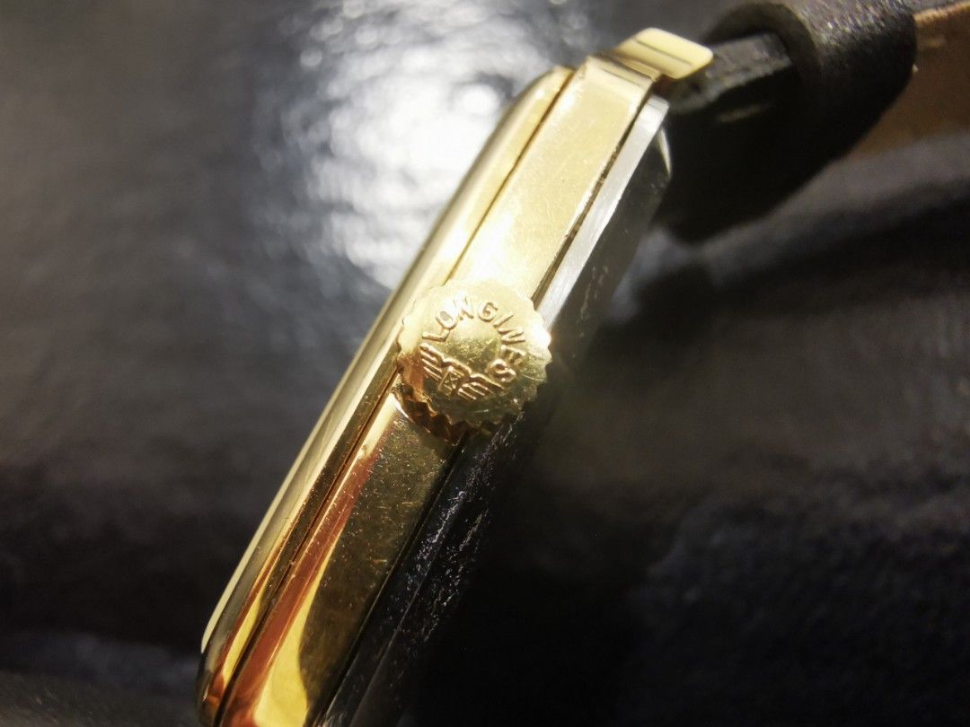 Vintage Longines Automatic Date (Category: Men's Watches) located in Makati City. Submitted by greatbuysmnl (Listing ID 1328828440, Image 3). Description: Rare Vintage Longines Automatic Date watch. Square Linen Gold Dial. With original signed crown and buckle. In excellent running condition..