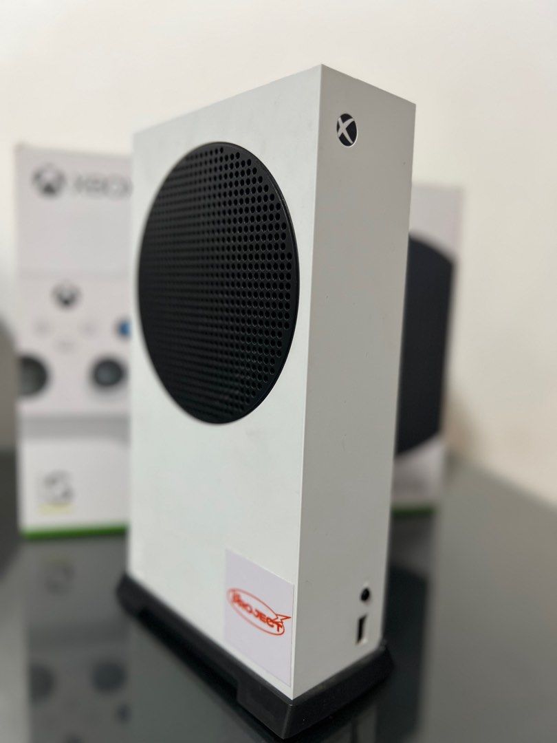 Xbox Series S 512GB & Thrustmaster TCA Sidestick X Airbus Edition for