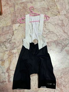 (Category: ) located in . Submitted by shopper96 (Listing ID 1328815425, Image 1). Description: .