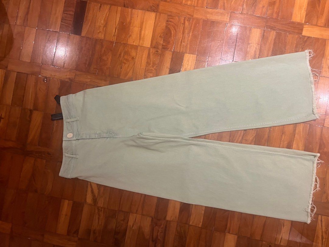 ZARA MARINE STRAIGHT JEANS (Category: Jeans) located in Bacolod City. Submitted by mrsbeans (Listing ID 1328775843, Image 2). Description: .
