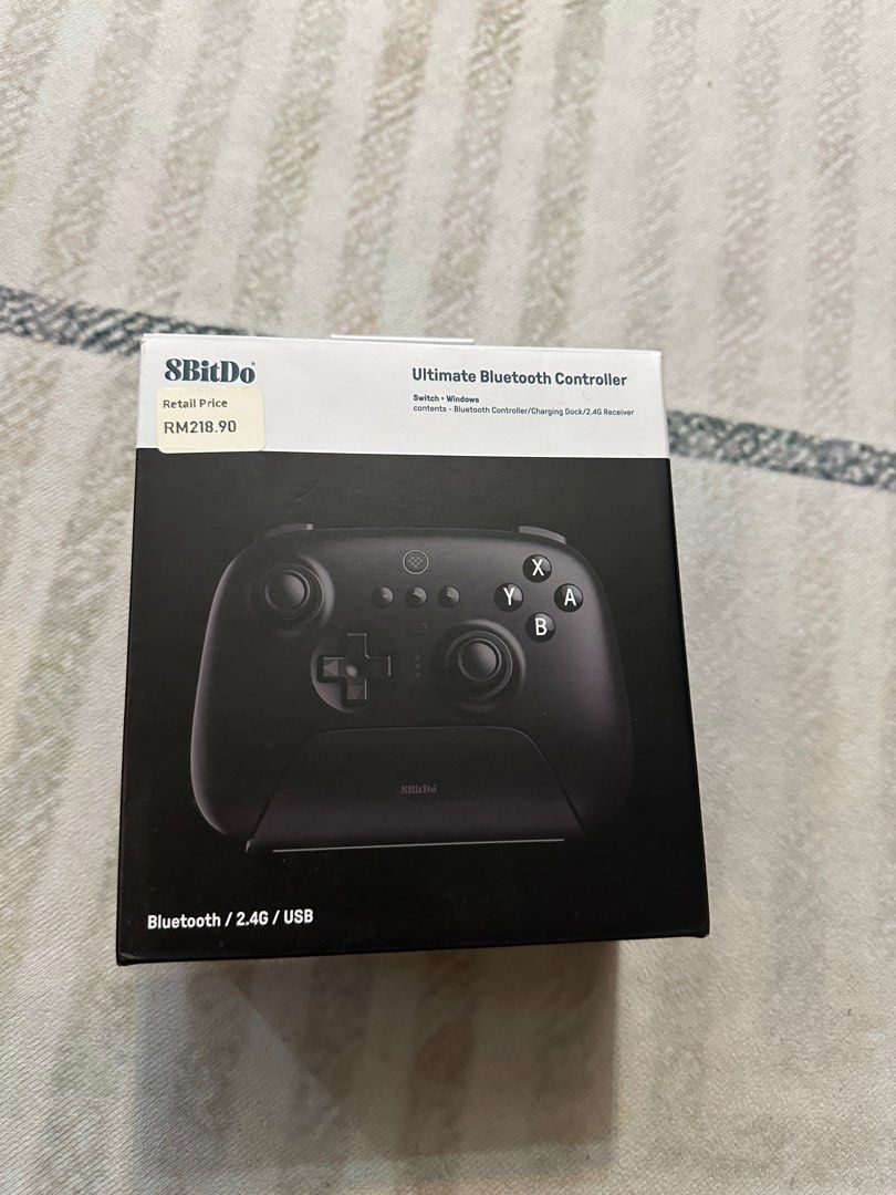 8bitdo Ultimate controller (Category: Controllers) located in Shah Alam. Submitted by ahmad94 (Listing ID 1333521885, Image 1). Description: 8BitDo Ultimate user 2.4ghz and bluetooth connectivity. compatible with destop, laptop, phone, nitendo. using nitendo layout. come with box.