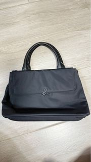 （分類：）位於 。 由 wing___1013 提交（商品編號 1333640034，圖片 1）。簡介： 。
