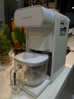 （分類：）位於 。 由 arielliumeow 提交（商品編號 1333667112，圖片 1）。簡介： 。