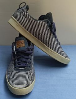 (Kategori: ) berada di . Dikirim oleh wg_shoes (ID iklan 1333614779, Gambar 1). Deskripsi: .