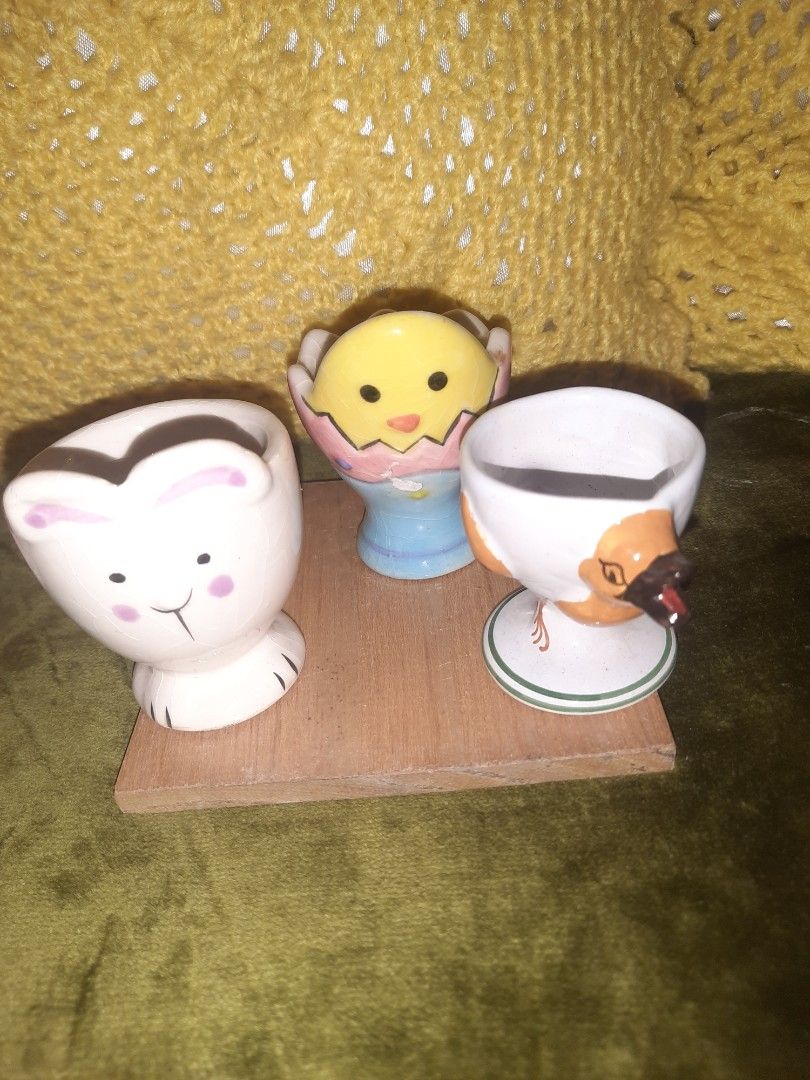 Ceramic egg cup 1 pc (Category: Other Kitchenware & Tableware) located in Manila. Submitted by luckycharm_215 (Listing ID 1333549510, Image 1). Description: price per pc imported.