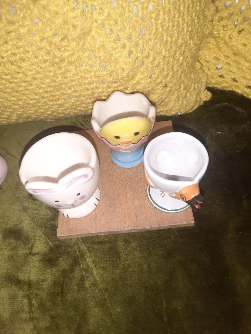 Ceramic egg cup 1 pc (Category: Other Kitchenware & Tableware) located in Manila. Submitted by luckycharm_215 (Listing ID 1333549510, Image 2). Description: price per pc imported.
