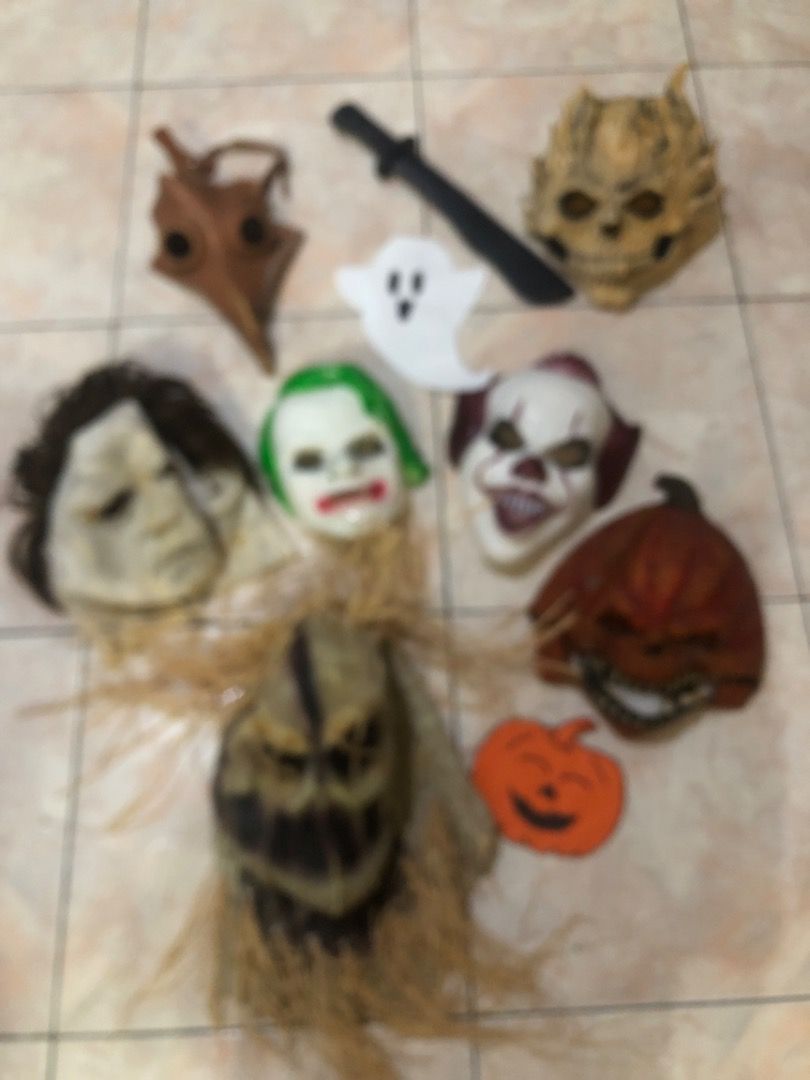 Costumes , mask , events , Halloween 👻 (Category: Occasions & Party Supplies) located in Muntinlupa City. Submitted by sunsandandwaves (Listing ID 1333602333, Image 2). Description: Mask starts at 300 to 499 only .