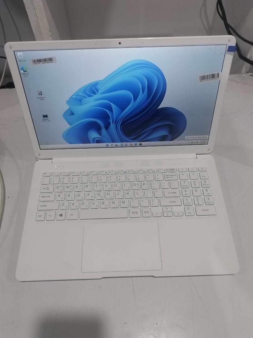 DICLE 15.6 INCH 9K!!!!!!!!, Computers & Tech, Laptops & Notebooks on ...