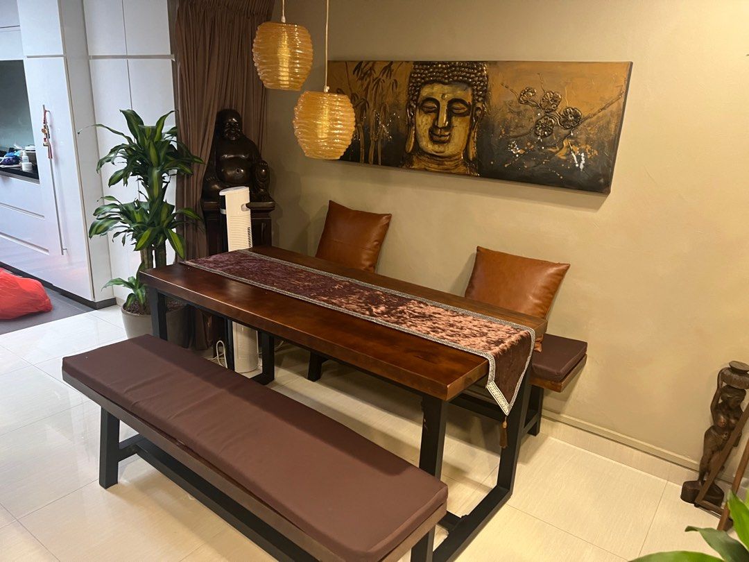 dining table & bench (Category: Tables & Sets) located in Singapore. Submitted by hamich2924 (Listing ID 1333631263, Image 1). Description: .