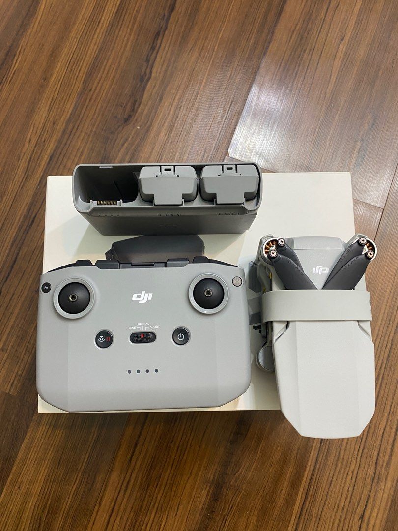 Dji Mini 2 Fly More Combo (Category: Drones) located in Quezon City. Submitted by bbbae (Listing ID 1333623874, Image 2). Description: Dji mini 2 .
