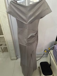 (Category: ) located in . Submitted by affordablewardrobe21 (Listing ID 1333613079, Image 1). Description: .