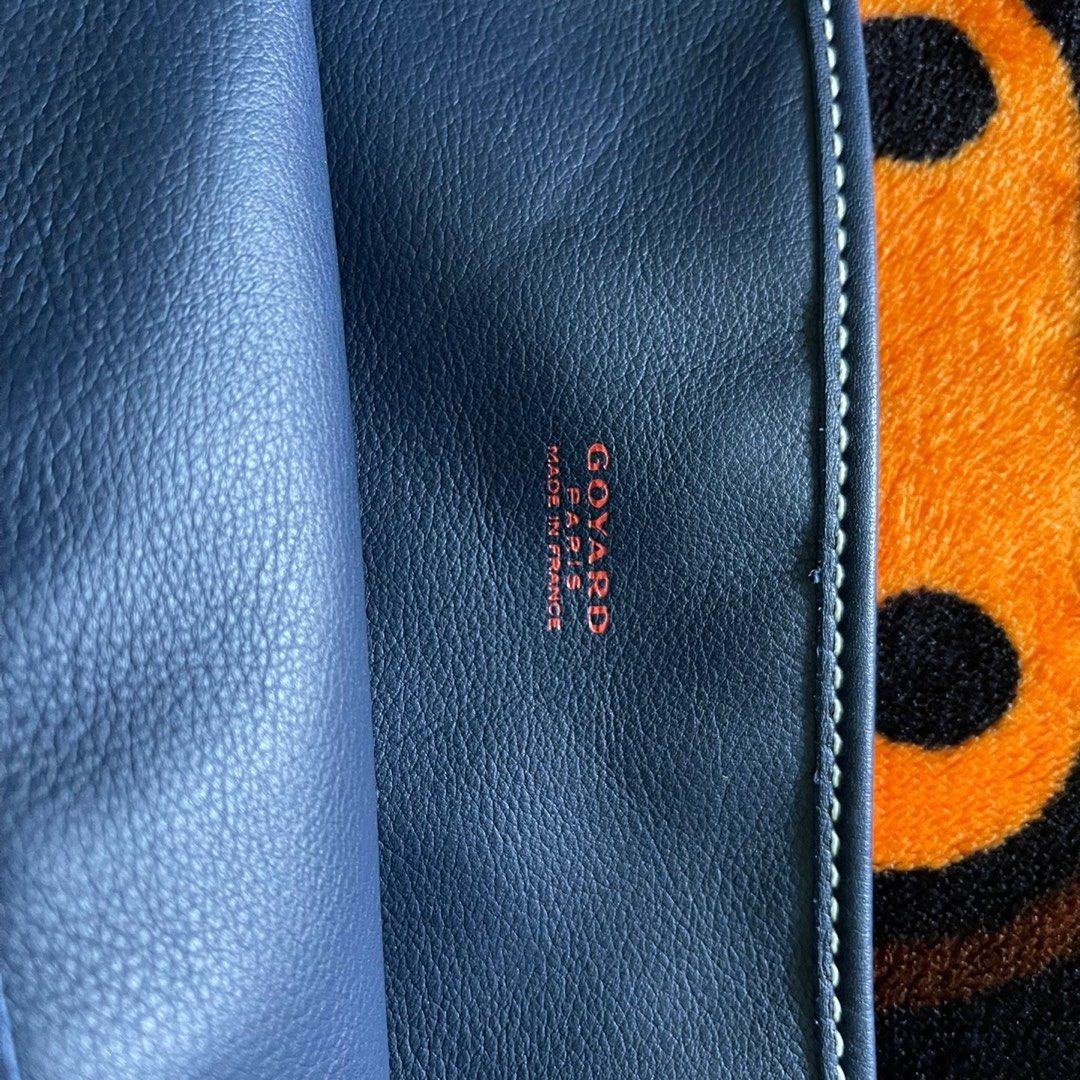 Authentic - Goyard Anjou GM - Navy Blue (Category: Luxury Bags & Wallets) located in Makati City. Submitted by preloveditems_8 (Listing ID 1333662441, Image 2). Description: .