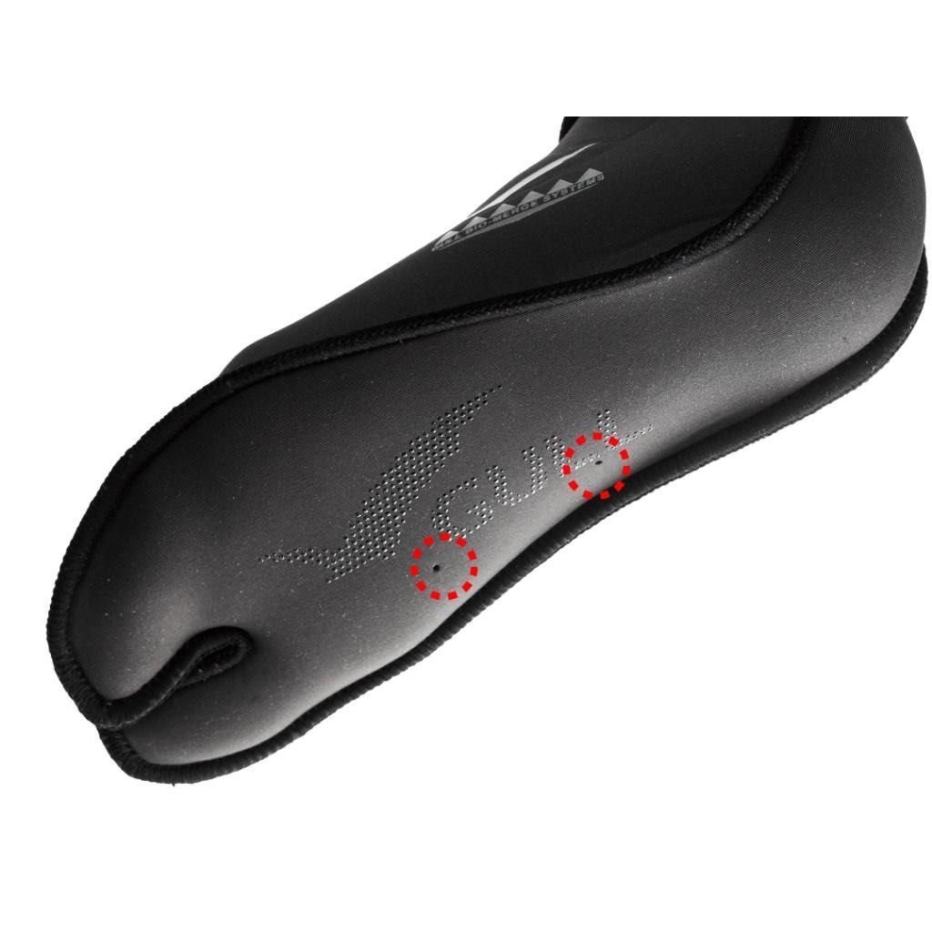 Diving socks (Category: Other Sports Equipment and Supplies) located in Singapore. Submitted by f5nkxtrfut (Listing ID 1333596850, Image 2). Description: Gull Fin Socks Full Foot Fins Unisex - M Size Super comfortable to wear and protect yourself from Supermew & Barracuda foot pocket. The GULL Fin Sock is a must-have accessory for every diver and snorkeler seeking extra comfort and protection during their underwater adventures. Designed to be wor