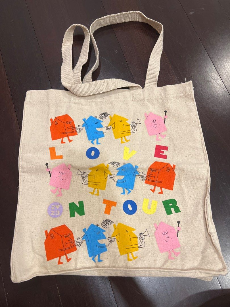 Harry Styles Love on Tour 2023 Tote, TV & Home Appliances