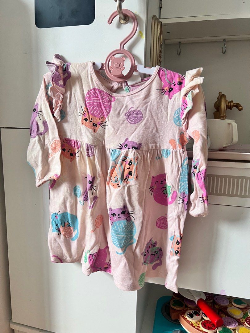 H&M Pink Cat dress (Category: Babies & Kids Fashion) located in Quezon City. Submitted by fayebree (Listing ID 1333616425, Image 1). Description: .
