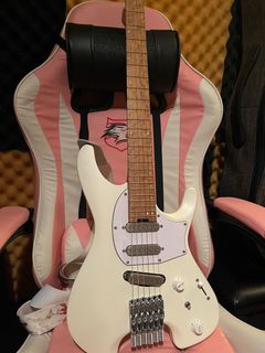 （分類：）位於 。 由 musicdee 提交（商品編號 1333609123，圖片 1）。簡介： 。