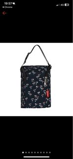 (Category: ) located in . Submitted by mywardrobe4u (Listing ID 1333511355, Image 1). Description: .