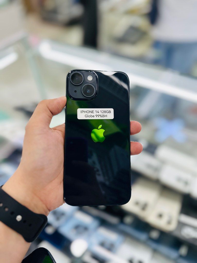 iPhone 14 128GB 99BH Globelocked 99%smooth No issues (Category: iPhone 14 Series) located in San Juan City. Submitted by saabangadgetshop (Listing ID 1333548134, Image 2). Description: Onhand | Pre-owned iPhone 14 128GB Globelocked NTC APPROVED Battery Health 99% NO HIDDEN ISSUES NO HISTORY OF REPAIR 99%Smooth TEST TO SAWA RESET ALL YOU WANT TEST ALL YOU WANT NOT REFURBISHED AUTHENTIC PHONE ALL WORKING (FREE 3UTOOLS) iPhones iPads only 🆓Freebies