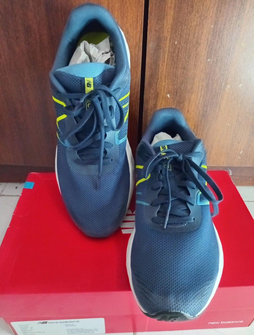 Jual sepatu New Balance 420 V3 Ori bekas Fesyen Pria Sepatu Lainnya di Carousell