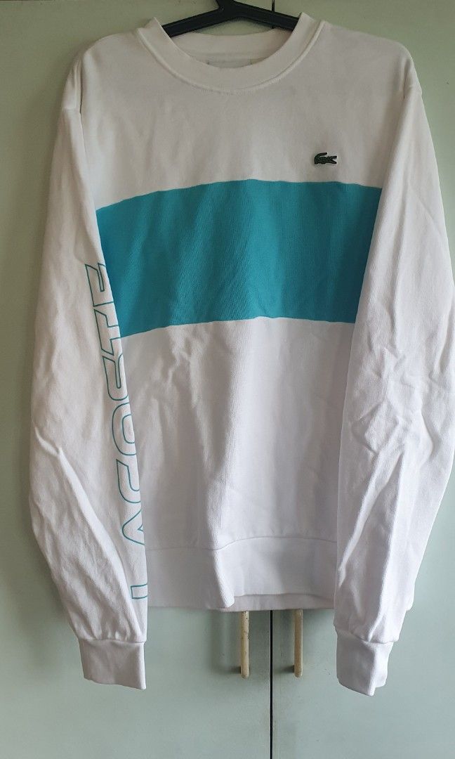 SALE! Lacoste Sweat Shirt (Category: Activewear) located in Quezon City. Submitted by ar1esan (Listing ID 1333512707, Image 2). Description: No issues Bit small for me Authentic 100%.