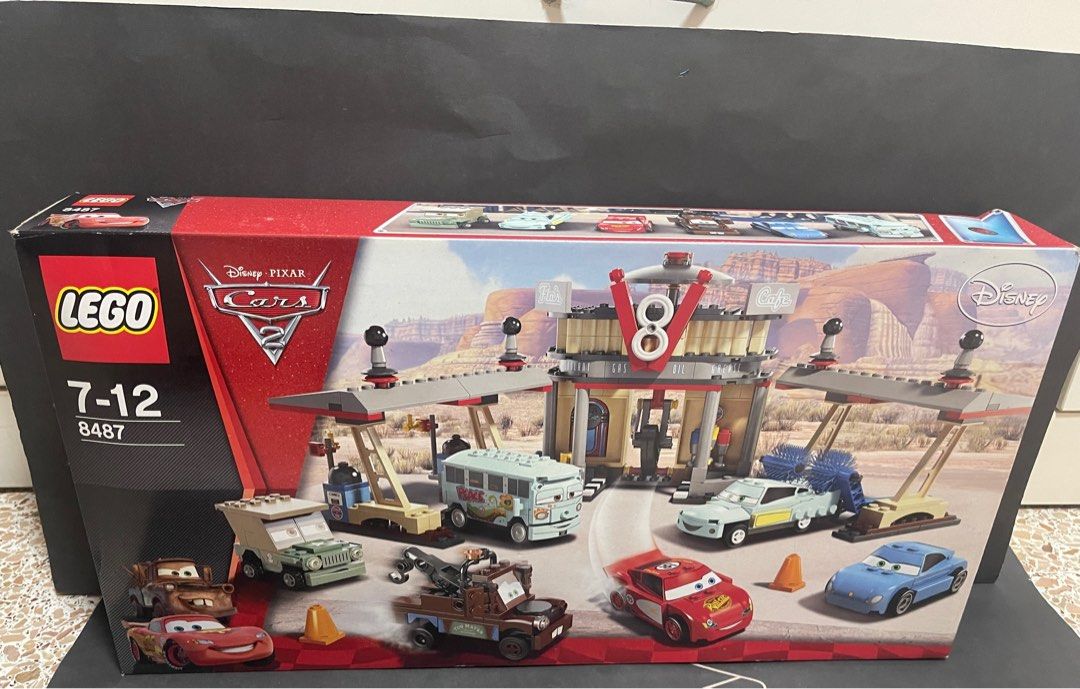 Lego cars flo's v8 cafe best sale