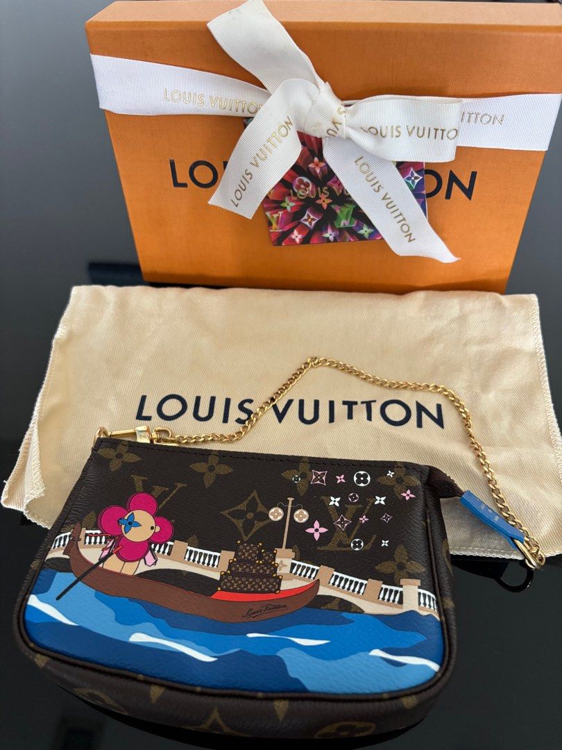 Louis Vuitton Mini Pochette 🎄Christmas 2019 Limited Edition, Women's  Fashion, Bags \u0026 Wallets, Purses \u0026 Pouches on Carousell