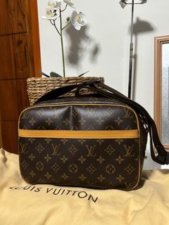 (Category: ) located in . Submitted by tanjnetluxurypreloved (Listing ID 1333603171, Image 1). Description: .