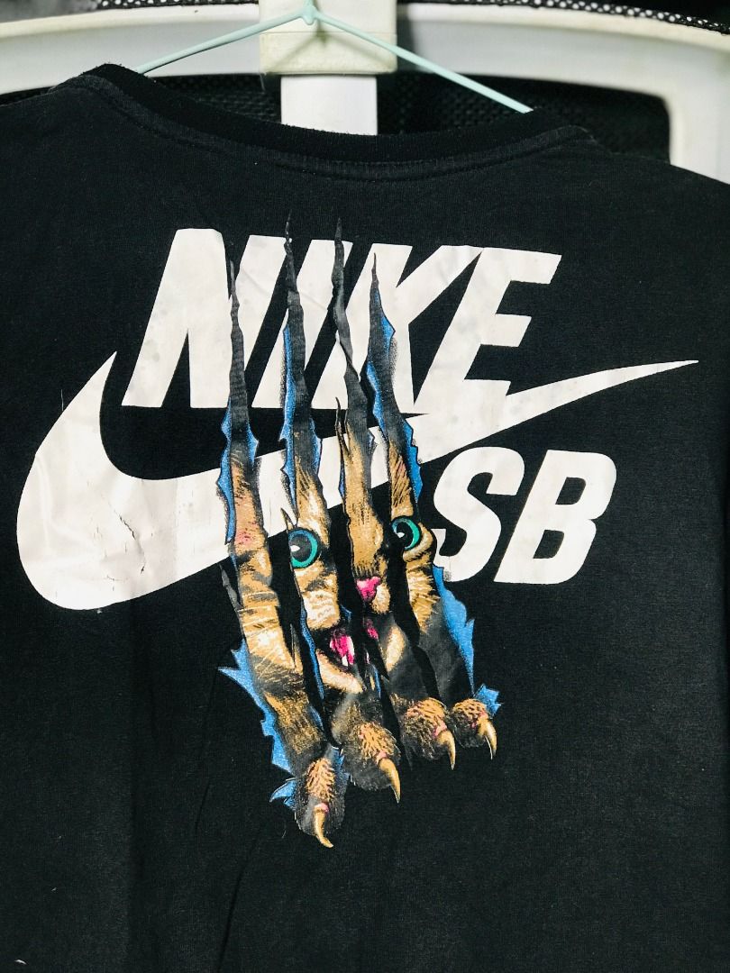 Nike cat shirt clearance