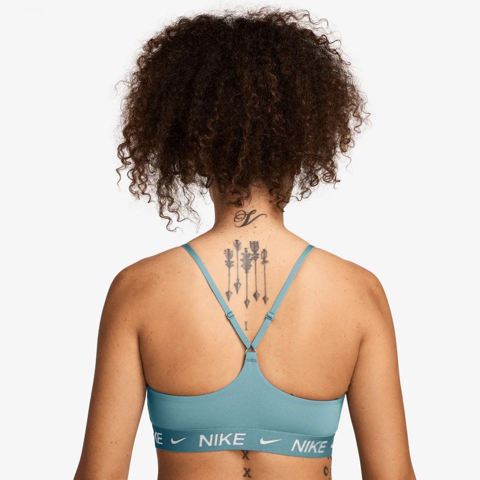 Nike indy light support sports bra (Category: Activewear) located in Santa Rosa. Submitted by jamrose (Listing ID 1333652633, Image 3). Description: Padded Xs-s No flaws! .