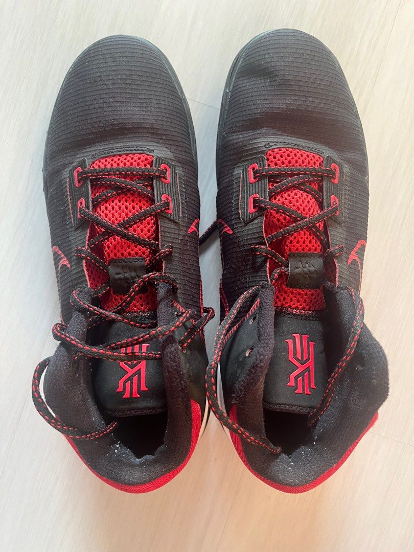 nike kyrie 4 university red
