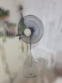 （分類：）位於 。 由 mkliken 提交（商品編號 1333614813，圖片 1）。簡介： 。