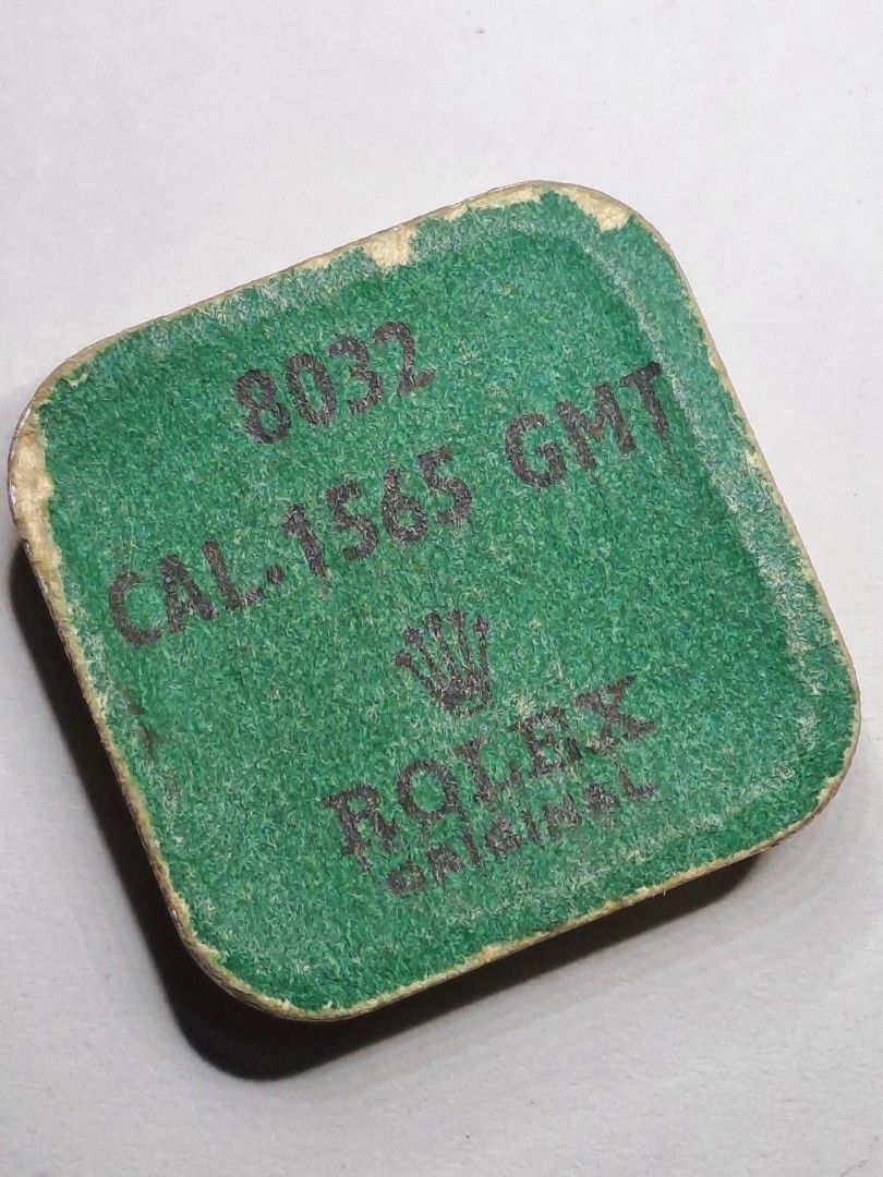 Rolex vintage parts (Category: Luxury Watches) located in Quezon City. Submitted by mastervintage (Listing ID 1333625227, Image 2). Description: rolex 1565 hour wheel parts sealed not use as is.